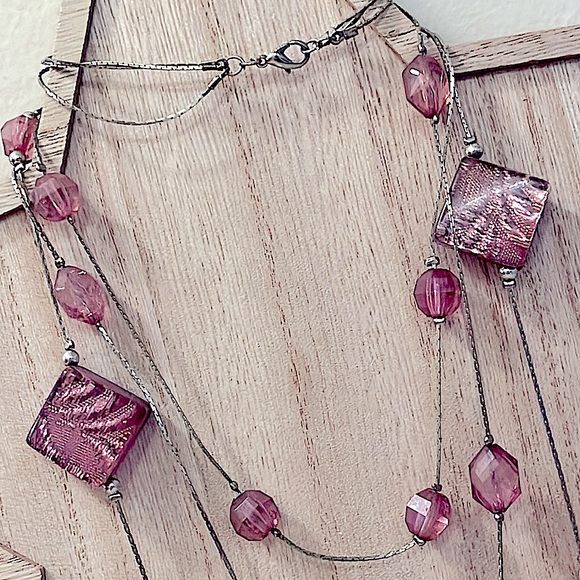 Iridescent Illusion 3 Strand Vintage Necklace - Picture 3 of 13